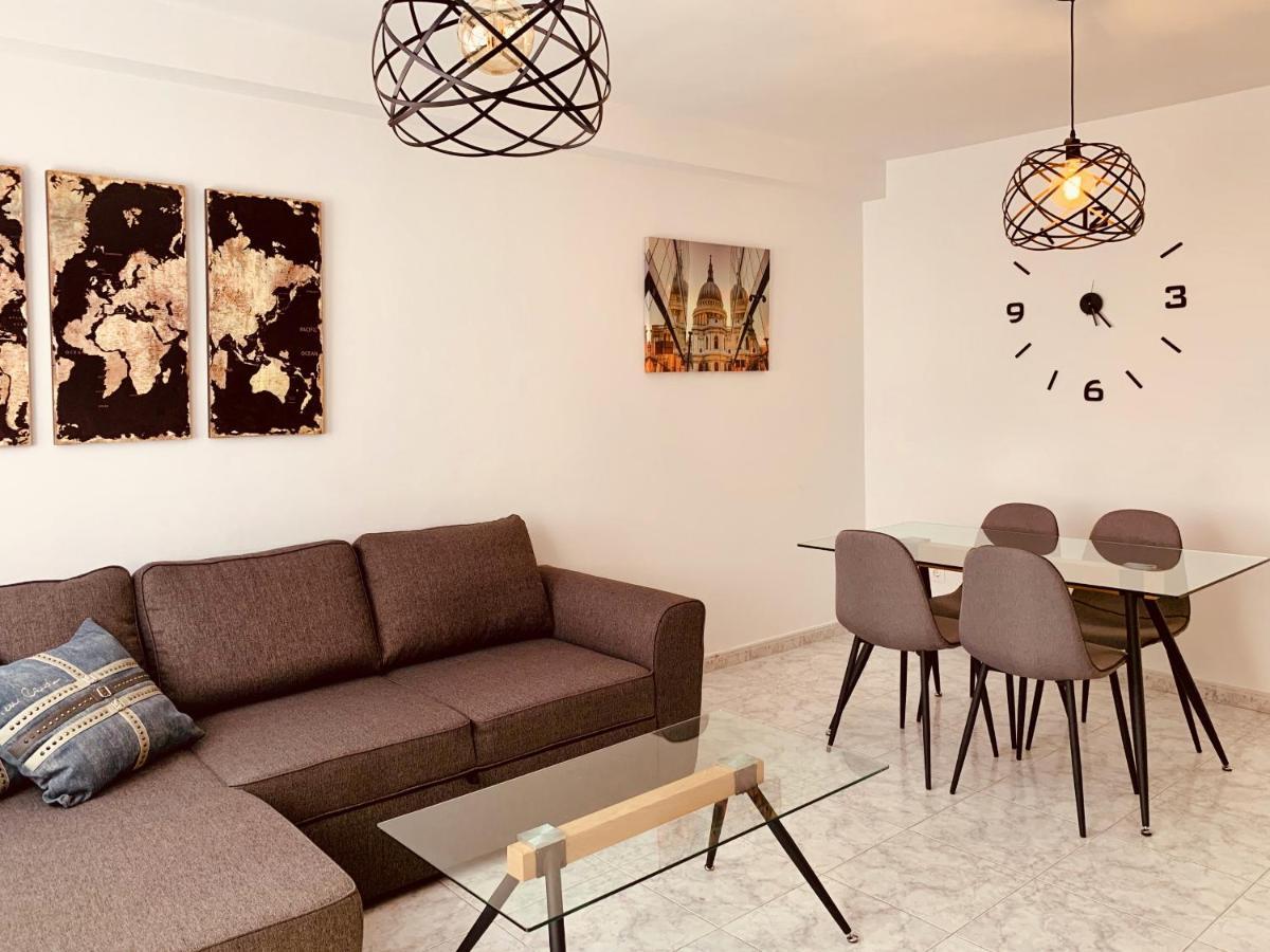 A&F Comfort Modern House Vecindario  Exterior foto